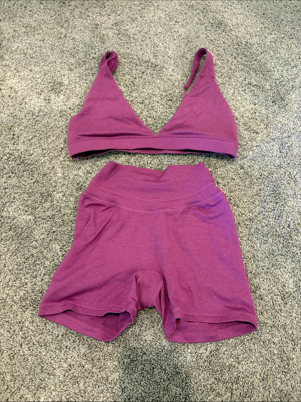 P'tula Seamless V-Neck Bralette and High-Waist Shorts Set - Magenta